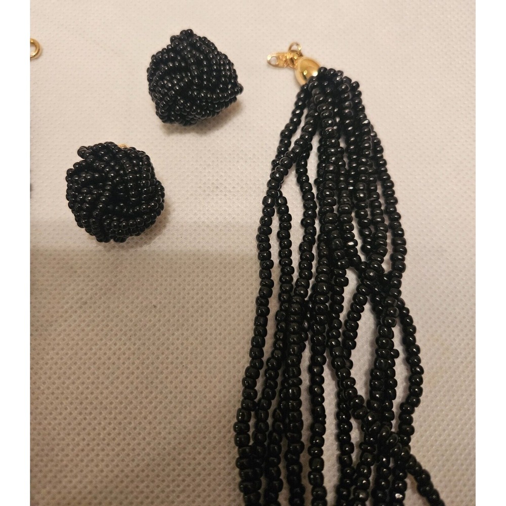 VINTAGE TRIFARI Beaded Necklace and Earrings Set - Black Seed Beads Jewelry Set - Picture 13 of 15